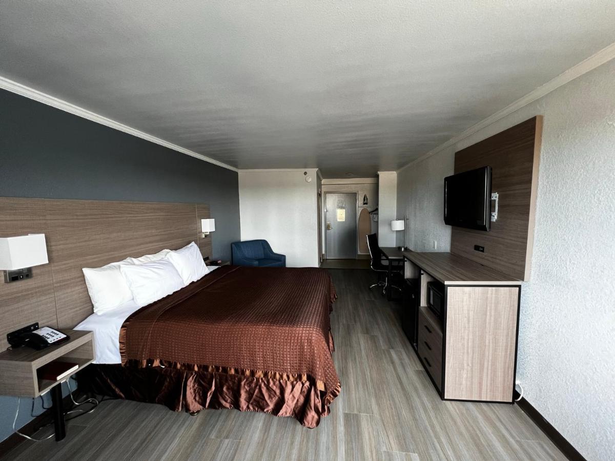 Super 8 By Wyndham Fort Worth Entertainment District Buitenkant foto